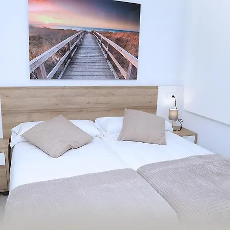 Apartment Piso Plaza Mercado 2,3 *